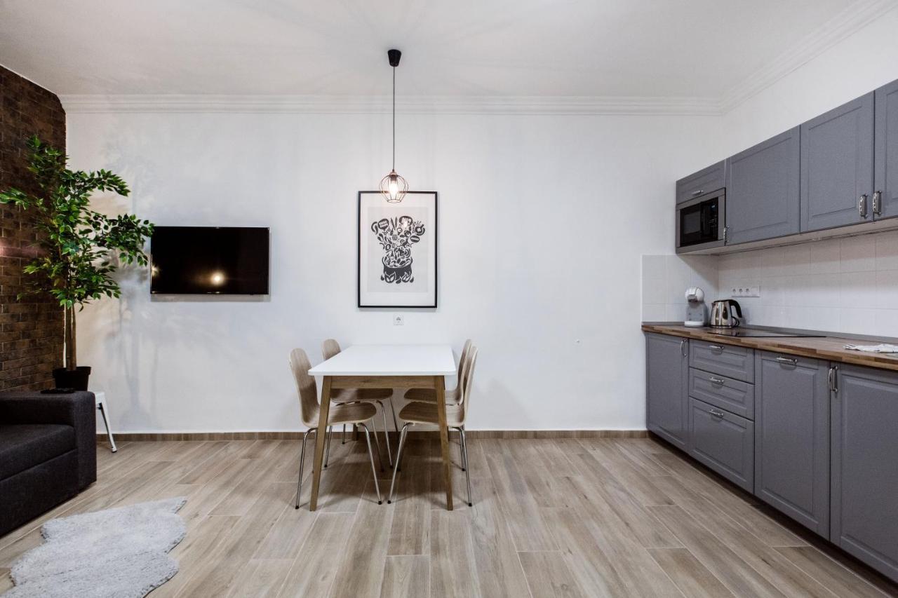 Ny7 Apartment In Downtown 부다페스트 외부 사진